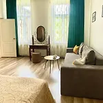 близько до театру та головної площі Apartamento *