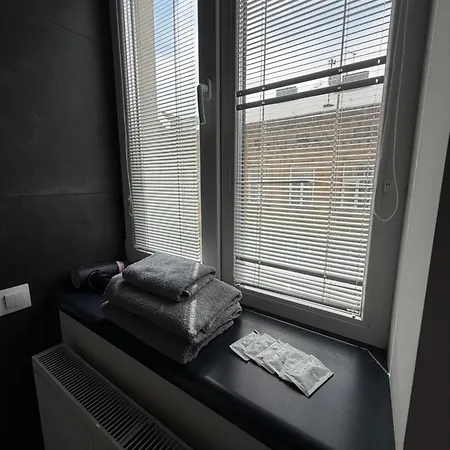 Apartment з балконом в центрі, на б хмельницького 37,самопоселення Lviv